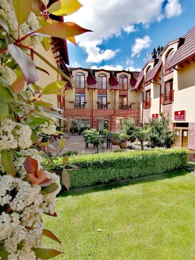 Jolan Pension & Restaurant Cicov Екстер'єр фото