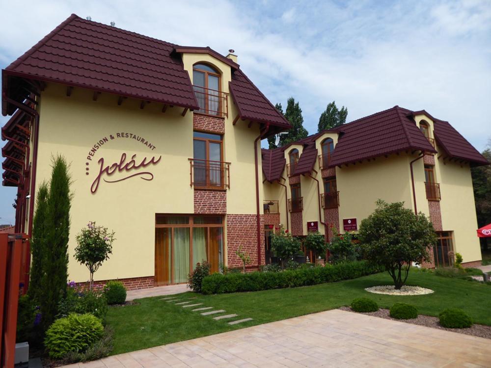Jolan Pension & Restaurant Cicov Екстер'єр фото